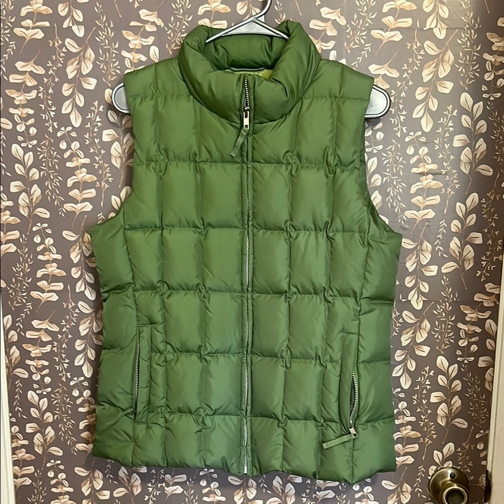 GAP Olive Quilted Vest